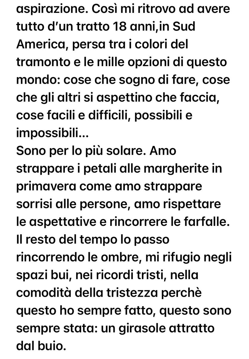 FerracciSara's tweet image. Sono una persona difficile. Non so chi sono, ne cosa voglio. Sono una chiacchierona, a volte infantile e forse pure pure capricciosa. Sono una presenza ingombrante. Amo l’attenzione ma odio quando la gente mi sta addosso.