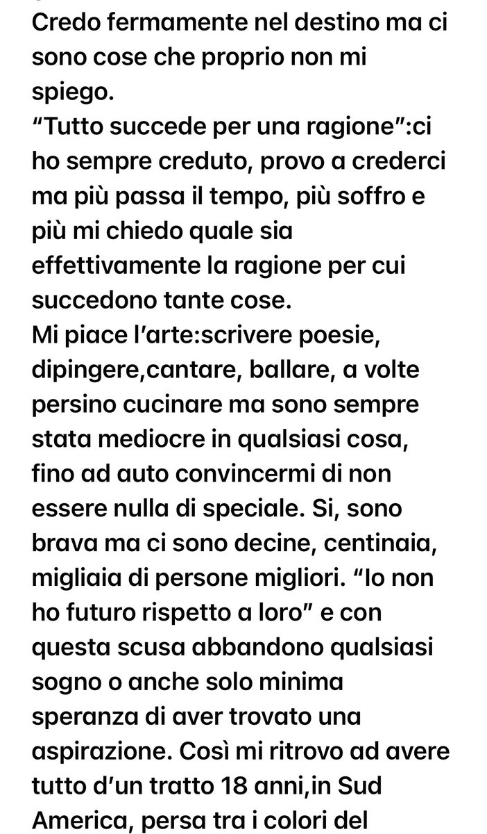 FerracciSara's tweet image. Sono una persona difficile. Non so chi sono, ne cosa voglio. Sono una chiacchierona, a volte infantile e forse pure pure capricciosa. Sono una presenza ingombrante. Amo l’attenzione ma odio quando la gente mi sta addosso.