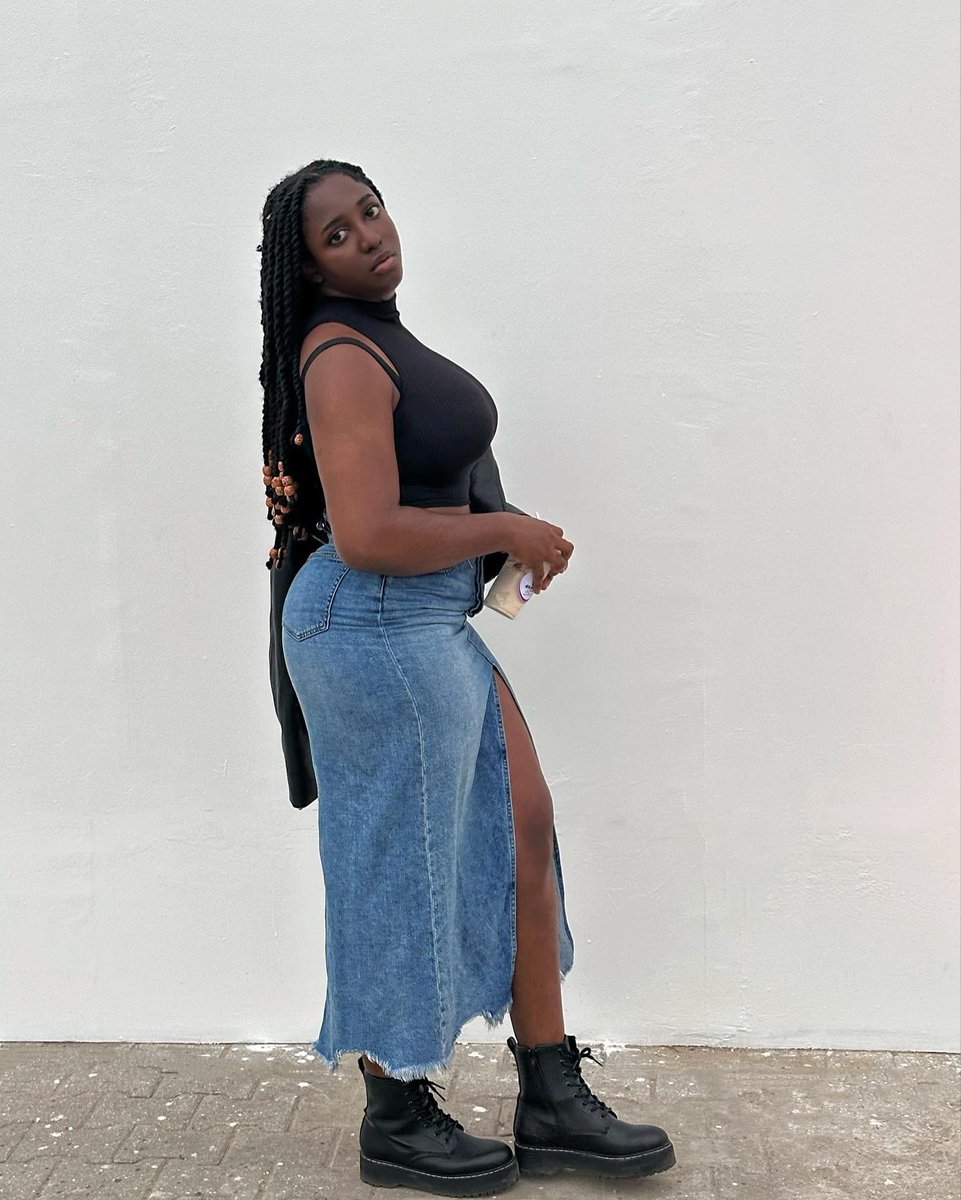 ifedioku's tweet photo. baddie. https://t.co/VP45uxr6dF