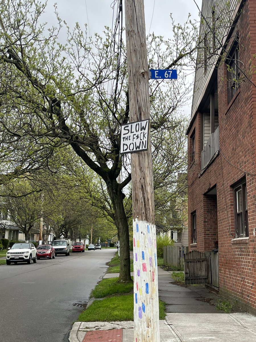 rebecca__maurer's tweet image. Spotted today. When I say Cleveland wants traffic calming, I mean Cleveland wants traffic calming.