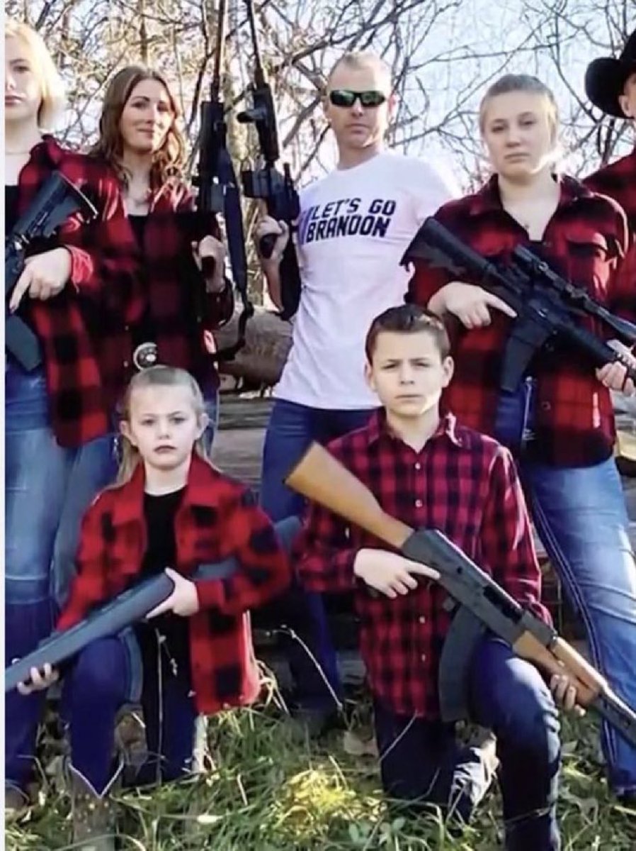 kangaroos991's tweet photo. Anyone else see this as sickening? https://t.co/7W4NwKkE8D