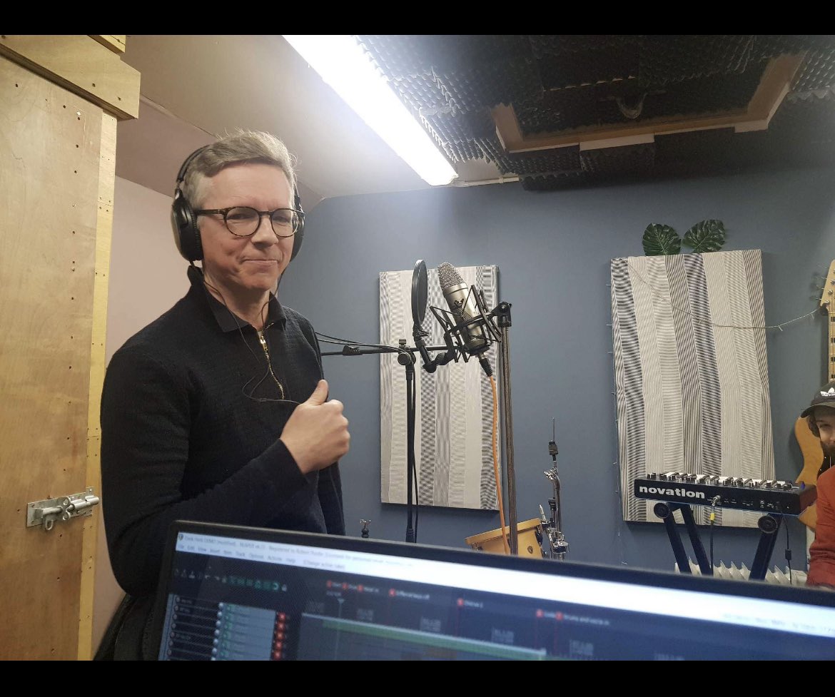 CousinKennyBand's tweet image. Recording a demo of a new song last night at our studio ‘Eccies Mansion’. 
Someone looks happy with the 237th vocal take.

Looking to have two brand new songs for your ears to listen to soon. 
They are called ‘Gimme Shelter (In Your Arms)’ and ‘Dank Herb’.