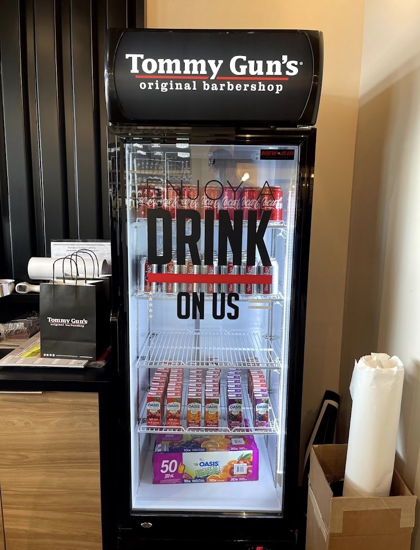SMC_HQ's tweet photo. Get the best cuts at Tommy Gun's Original Barbershop on Appleby in Burlington Ontario

#hair #haircuts #value #money #local #SmallBusiness #cheap #value #burlington #Canada https://t.co/XHJVxsRrhs