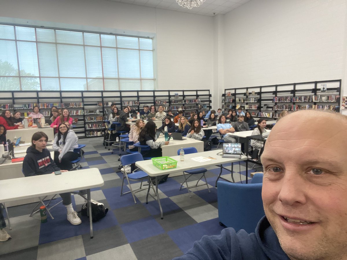 CesareAustin's tweet image. Great turnout today at our AP Gov Saturday review! Thank you to the 57 students who attended! #wegotthis #striveforafive @ManeStMirror