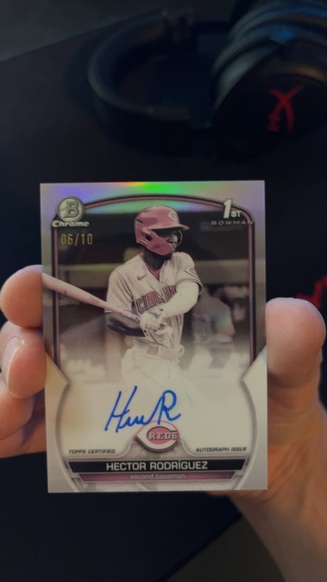 Folc__'s tweet image. The homie @loudpackmax broke two boxes of Bowman last night. Random teams and I only had two spots. Definitely lucked out 😎 any reds fans out there? @CardPurchaser #thehobby