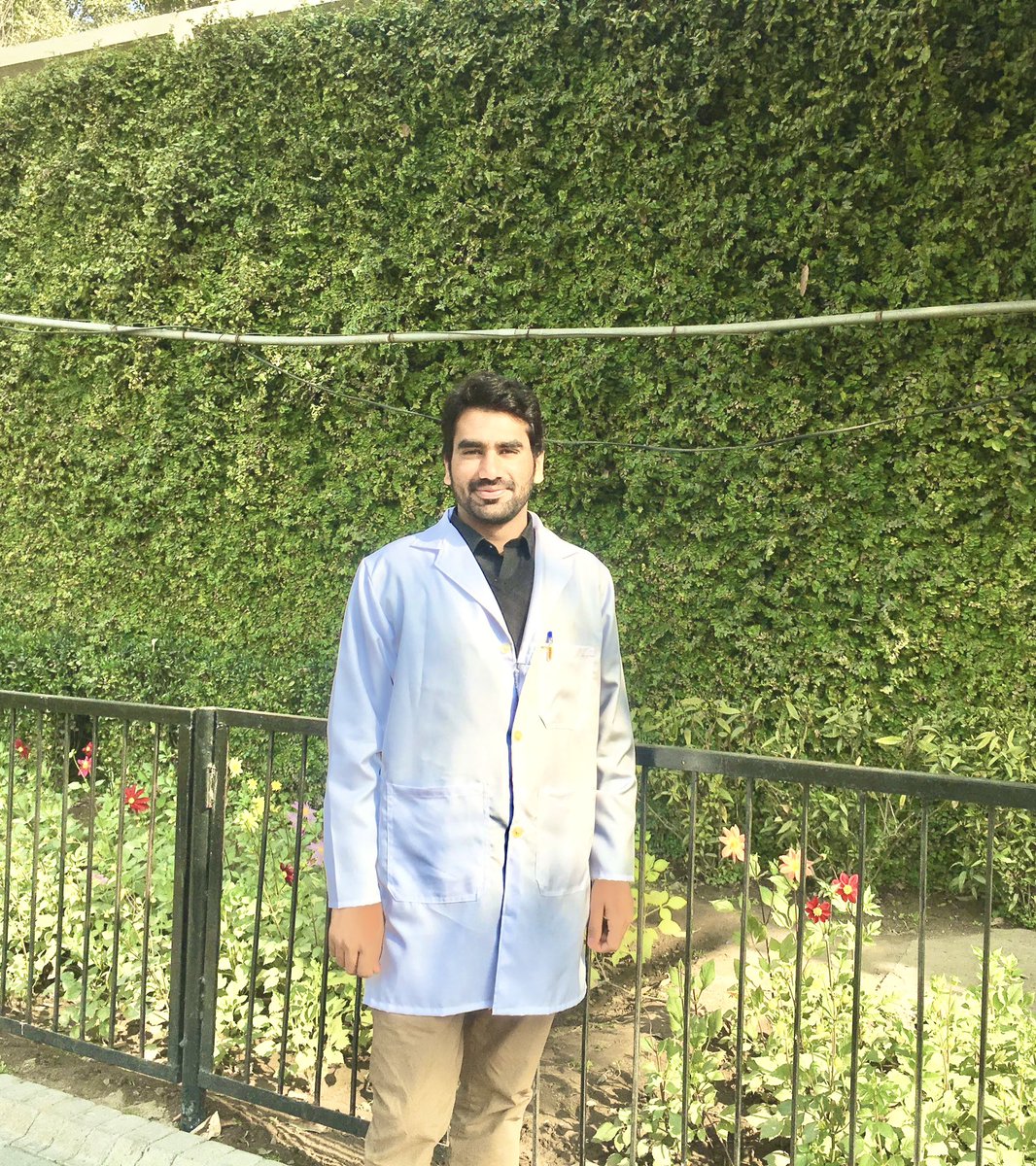 Qamar_Mahmood's tweet photo. On this World Veterinary Day, I want to express my gratitude to all the veterinary professionals around the globe who work tirelessly to ensure the health and well-being of animals. Thank you for making a difference! 🙌 https://t.co/BHExAXl75e