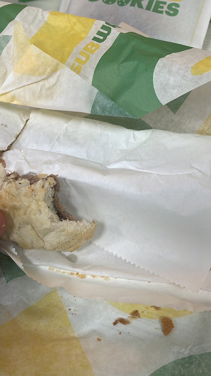 Eating subway with the other two , very good very nice 👍 #erasmus23