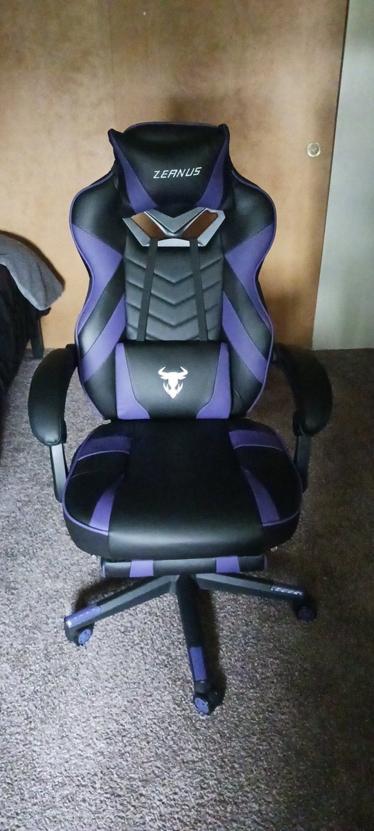 🤘Kota BackFire🤘 on Twitter "Finally, I got a new gaming chair. The old