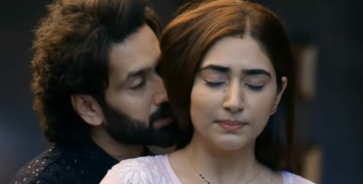 bangel09427617's tweet photo. you may think that it's normal love story from the beginning.... but...
no...
it's an a obsession, and Possess, longing to the madness and lack of sleep, it is a spiritual bond that no one else understands
just them
#Rayaforinfinityandbeyond
#rayakasafar #Balh2rayakasafar https://t.co/Z9t2JyjKKg