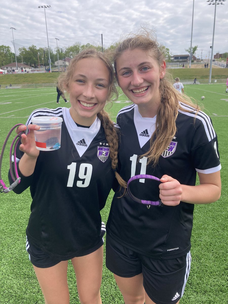 Great wins this weekend in Jeff City.  Collars today go to Stasha and Kenzie. We even gained a new team member along the way, Lenny the Beta Fish