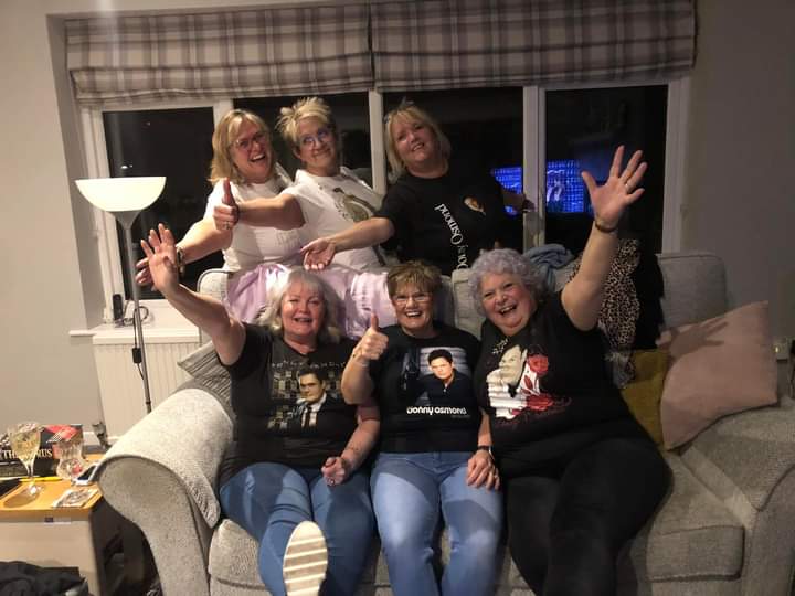 BhamPolUk's tweet photo. @NetworkRailMAN Heading Back After Fabulous 5 Days with Donny Buddy @PLADYSMILES Brilliant Times And Ystrdy Donny Day All Day And Night Brilliant ❤ #donnyfans #fun #lovedonny #12thofnever https://t.co/9JhsxDTzd0