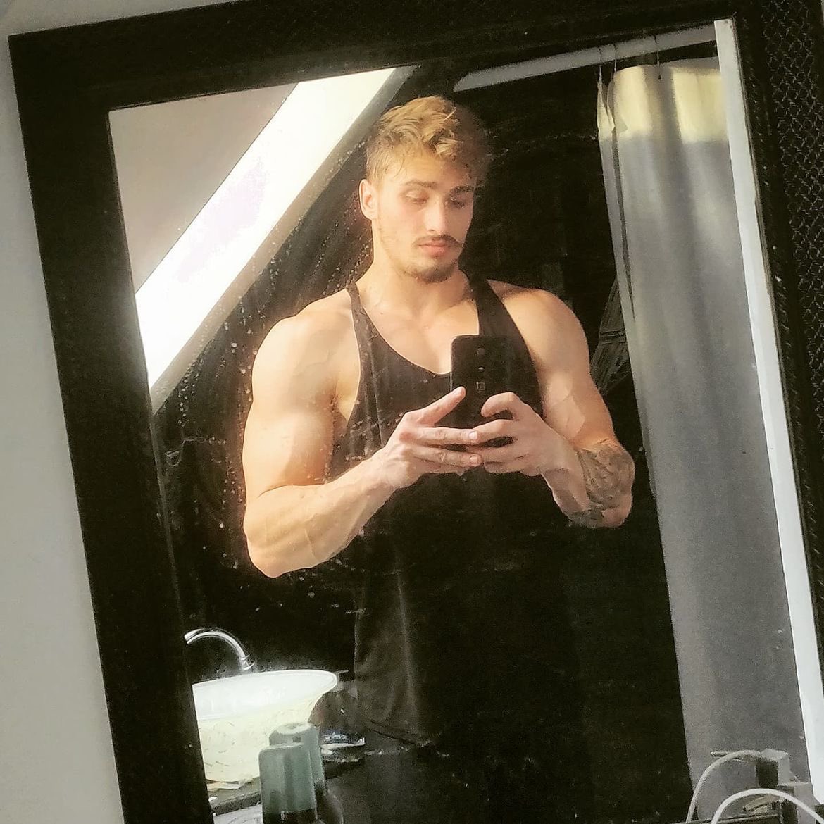 MASTERALEXGOD's tweet photo. Like what you see bitches? Master just got back from the gym. Ready to crush you pigs 😈😈

@certifiedalphas @findomdrone  @RT4Masters2 @RT_4Promo @PromoRTpig @RT4Kings @MASTER_UPDATES 
#trampling #gaytrampling #alphamale #cbt #ballbusting #slave #cashmaster https://t.co/JzYo5fd0ap