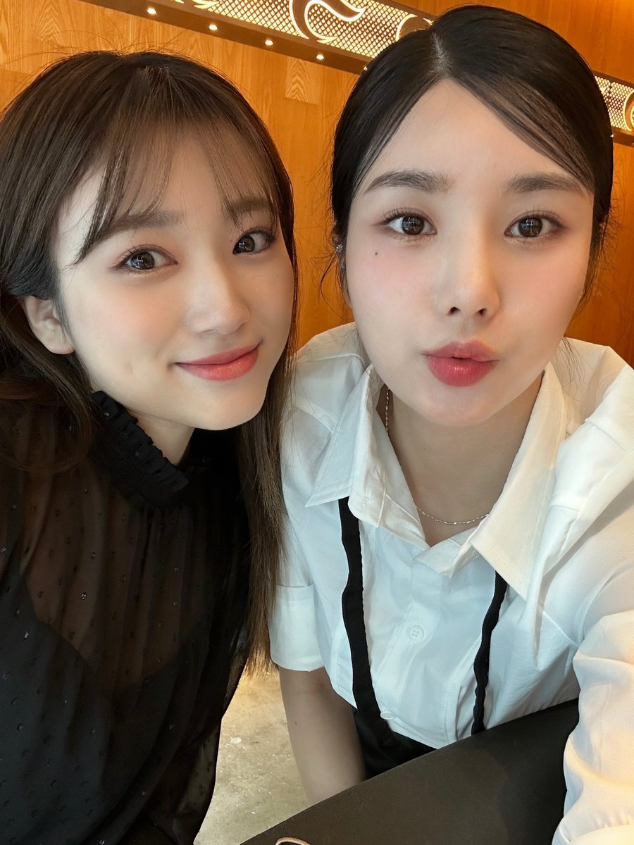 taesecretfan's tweet photo. EUNBI MOM WITH HER HIINAKO BABIES 😭😭😭 https://t.co/8fduDwuM1r