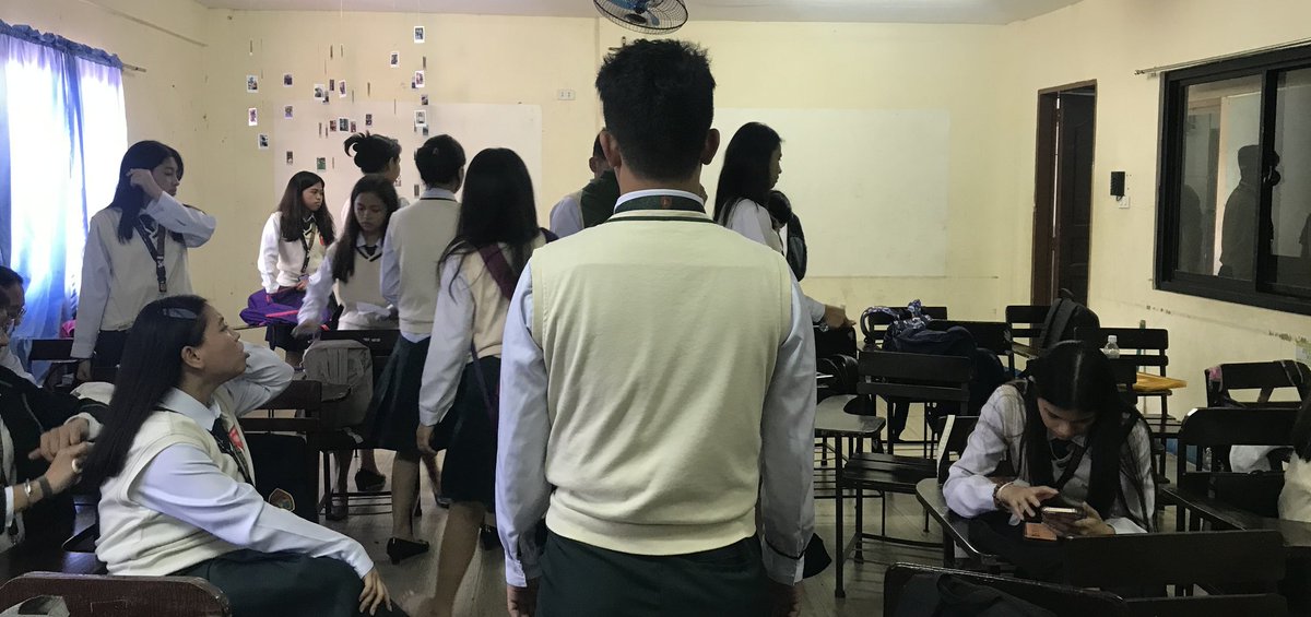 brentaclan's tweet photo. photos i liked for class https://t.co/RbbWsXSPwK
