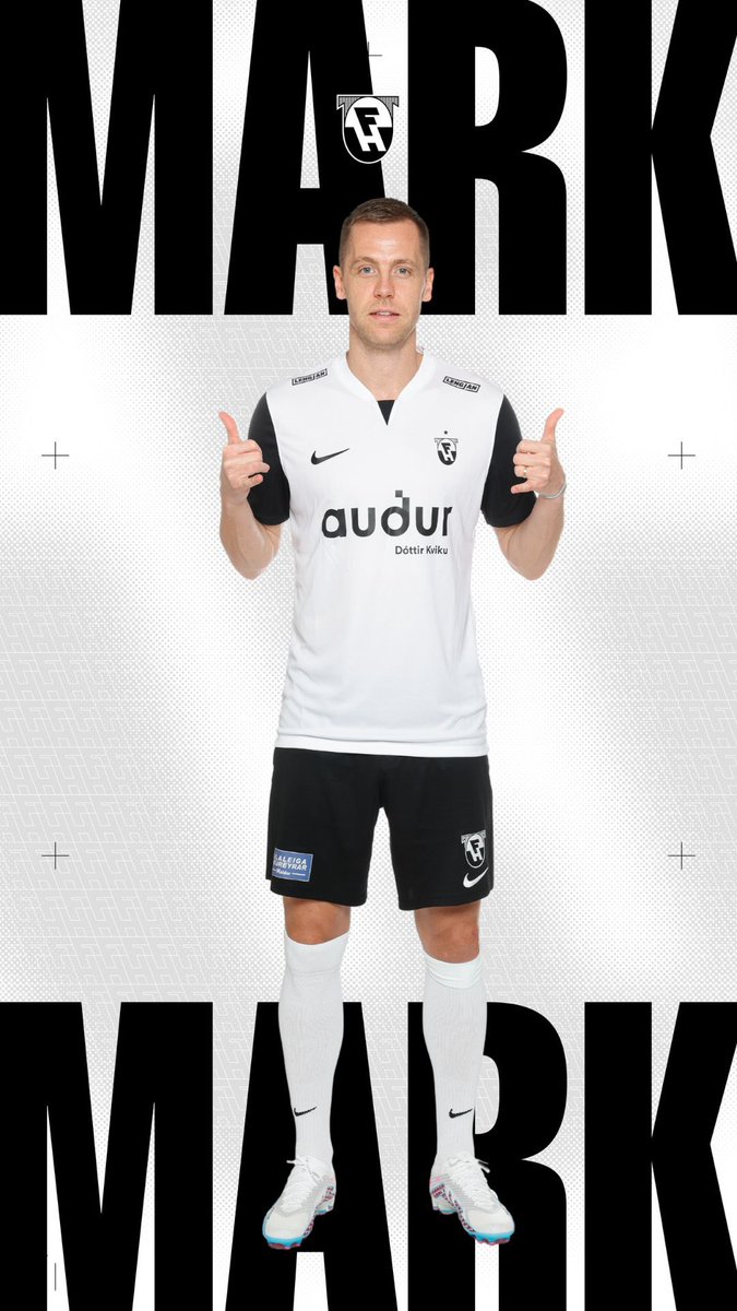 3-0
Við fengum hann bara