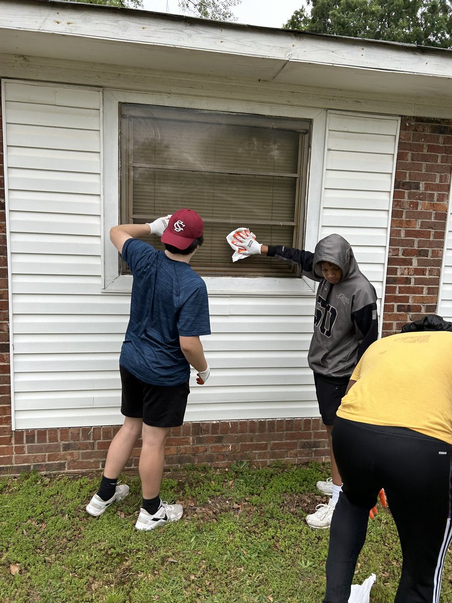 Reggie Shaw tweet media