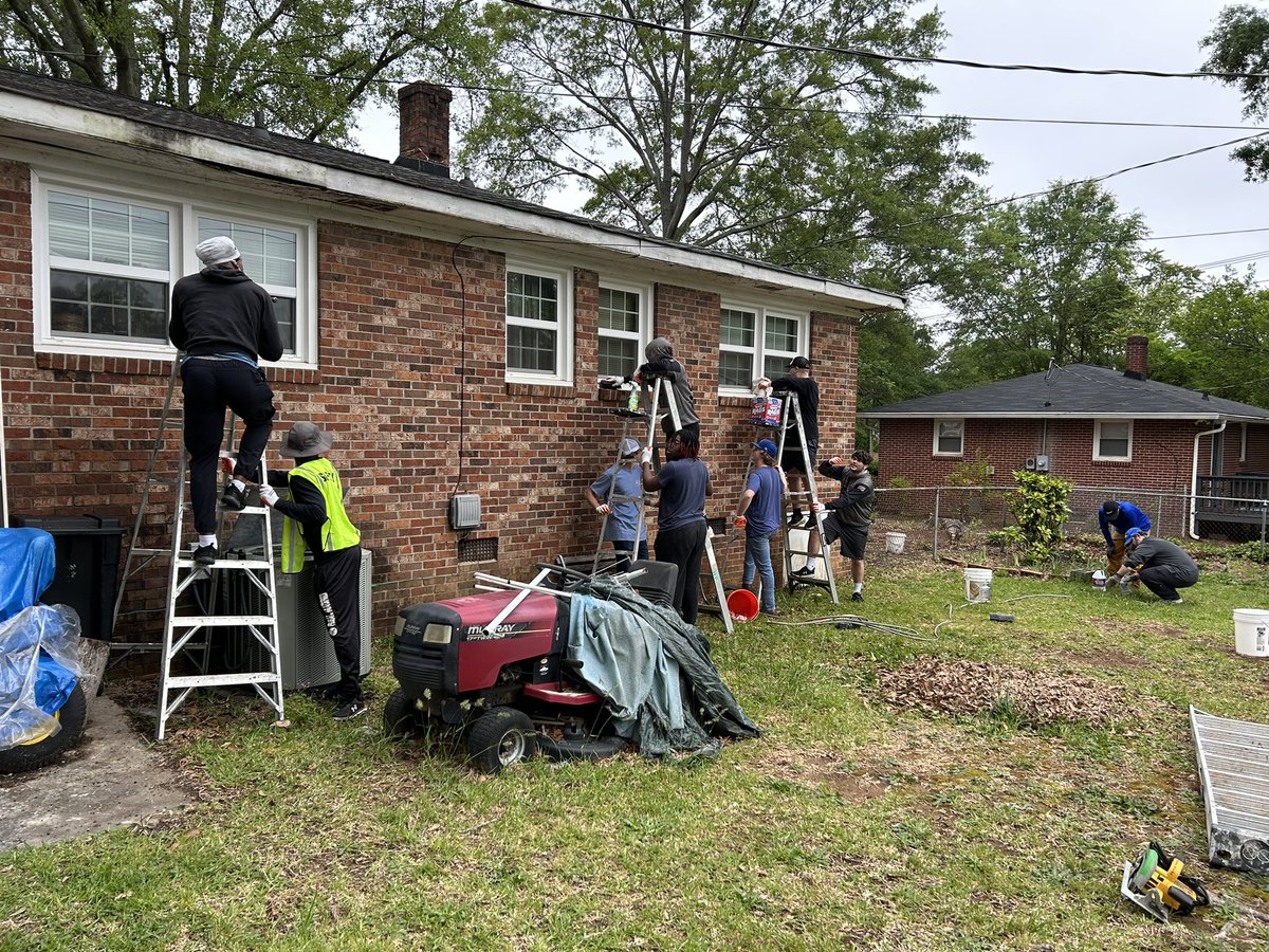 Reggie Shaw tweet media