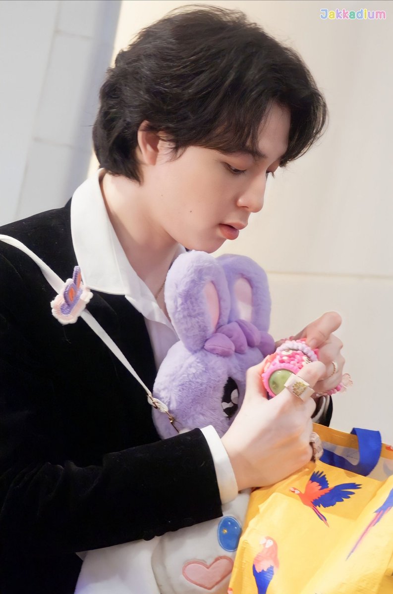 jakkadiums's tweet photo. น่ารัก น่ารัก น่ารัก น่่ารัก น่ารัก!!!!!!!
#บาสเด็กอ้วนที่แท้จริง
#bbasjtr
#KONNECEVExBAS https://t.co/ApNHJ2Uksa
