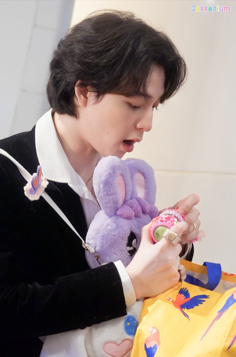 jakkadiums's tweet photo. น่ารัก น่ารัก น่ารัก น่่ารัก น่ารัก!!!!!!!
#บาสเด็กอ้วนที่แท้จริง
#bbasjtr
#KONNECEVExBAS https://t.co/ApNHJ2Uksa