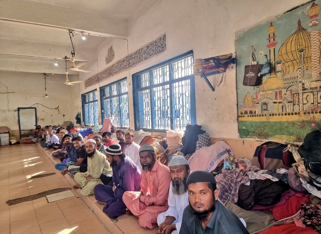 nchrofficial's tweet photo. 630+ Indian fishermen are incarcerated in Malir Jail Karachi.There are also 100+ Pakistani fishermen in India.They are not criminals &amp; need to go home. NCHR appeals to both Govts to help return the fishermen home. 
#freeimprisonedfishermen
@HRCP87 @MOIOfficialPak @BBhuttoZardari https://t.co/qdLfT1spbM