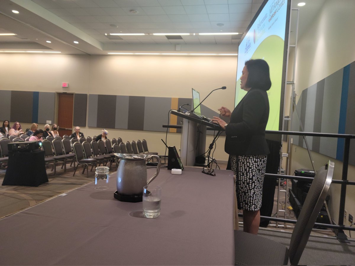 TSNolanPhD's tweet photo. @afadol1 is giving a masterclass in #CardioOncology at #ONSCongress! We have gaps to fill, #OncologyNurses are here to fill them. https://t.co/T3DVJM6xP0