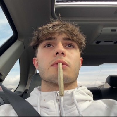 suhmigs's tweet image. #NewProfilePic