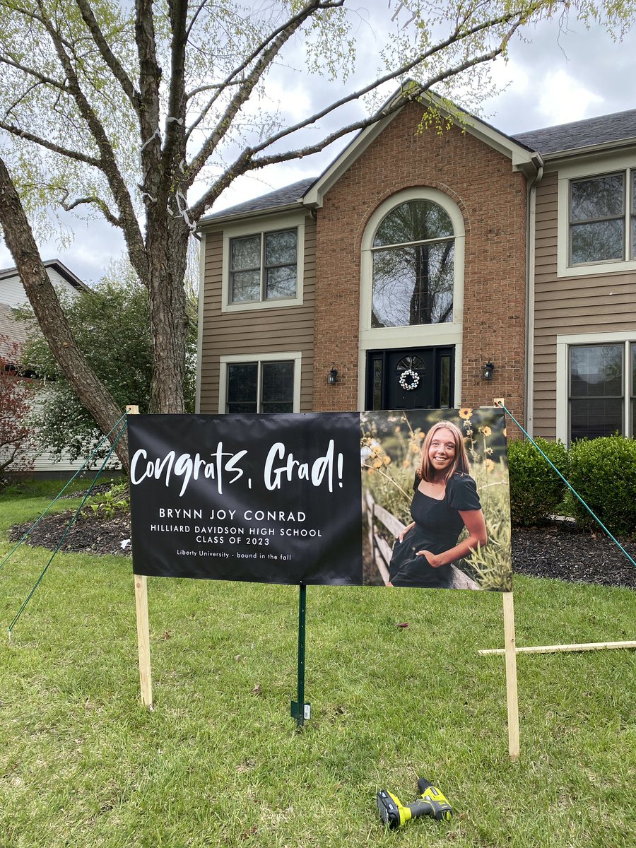 AaronConrad's tweet photo. It’s getting real. 👩🎓#Princess2.0 @LibertyU https://t.co/8J3TeEK3y5