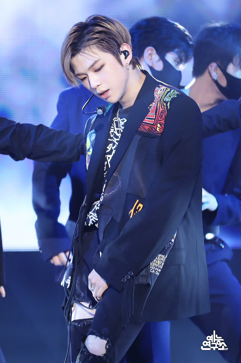 n년전 오늘의 강다니엘 tweet media