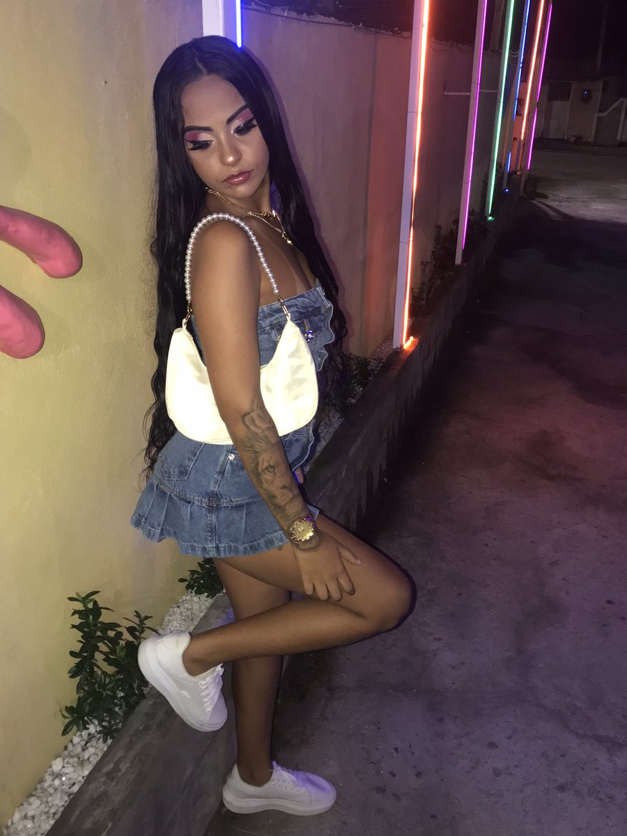 madufxrs7's tweet photo. 💋💋 https://t.co/3o01yVLpjF