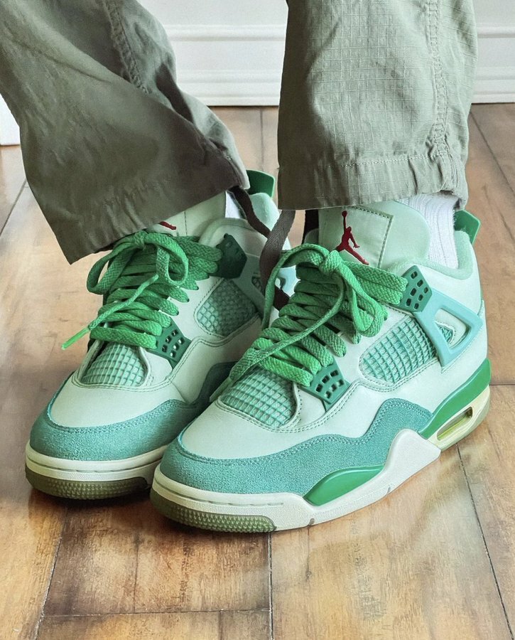 nicekicks's tweet photo. Bulbasaur 🌱 https://t.co/Jx9YlS9dfp