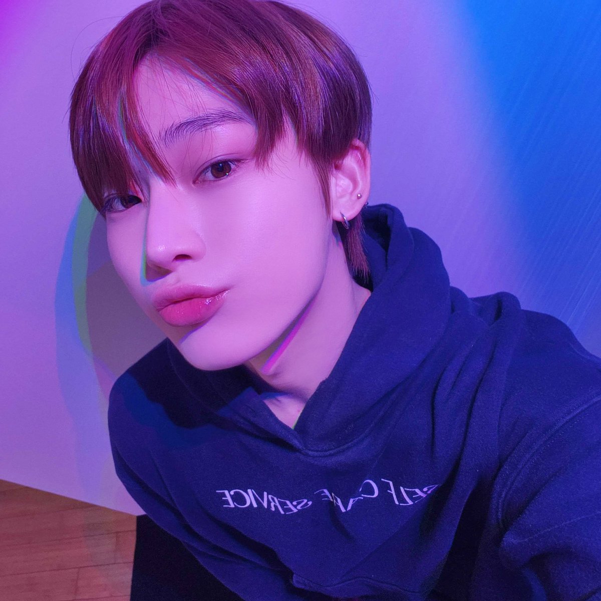 Ar_ENweverse's tweet photo. 230430 - | تحديث سونو عبر الويڤيرس |

🦊: لم ينتهي الأمر بعد

#ENHYPEN #엔하이픈 #SUNOO
-N https://t.co/OiK0GtpQji