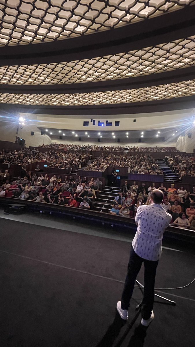 itsrafaelmorais's tweet photo. MAL VIVER | VIVER MAL - sold out screenings at @indielisboaiff 🖤 https://t.co/IB0E11kbaf