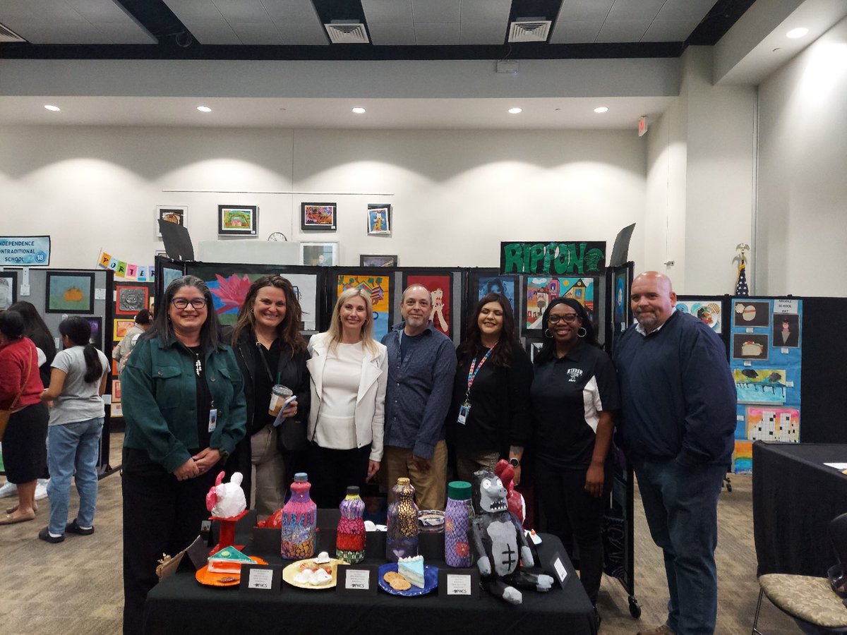 We are so proud of our students and art teachers for the beautiful art work displayed at the PWCS Secondary Fine Art Festival. The talent is overwhelming, and our admin team could not be more impressed. Proud to have them as Raiders 💚🖤 #Allin