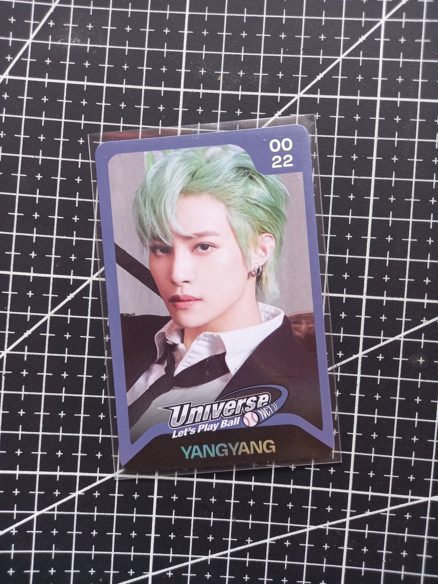 mimolife_'s tweet photo. WTS || WANT TO SALE || LELANG PC

— yangyang tc universe konsep

– start 5k
– kelipatan 2k

t. wts pc nct wayv yangyang let's play ball lpb trading card https://t.co/K3zu0vSJzW