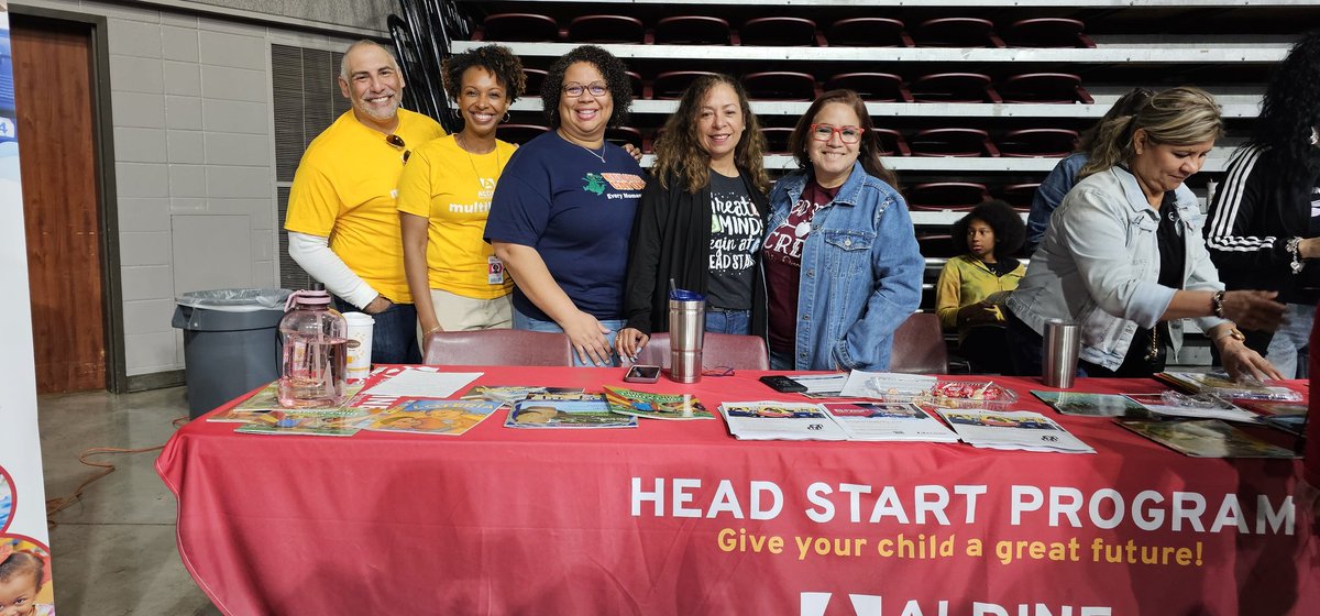 RendonGL401's tweet photo. Please come and take advantage of what our amazing distrcit has to offer to schools and parents! @RayMondragon #HeadStartProgram @GarciaLeza_AISD @mdmezadavila @LauraWestmore12 https://t.co/iuL8kLEmr6