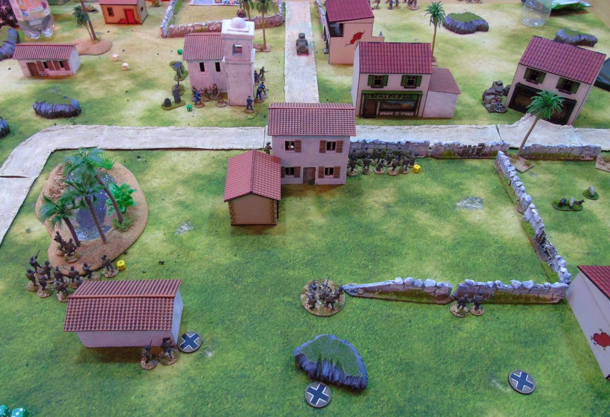 I played some Chain of Command this week. My Italian volunteers were doing battle with the anarchists during the Spanish civil war. #wargaming #wargames #tabletopgaming #TabletopGames #tabletopwargaming #28mmminiatures #28mmwargaming #chainofcommand #history #historicgaming