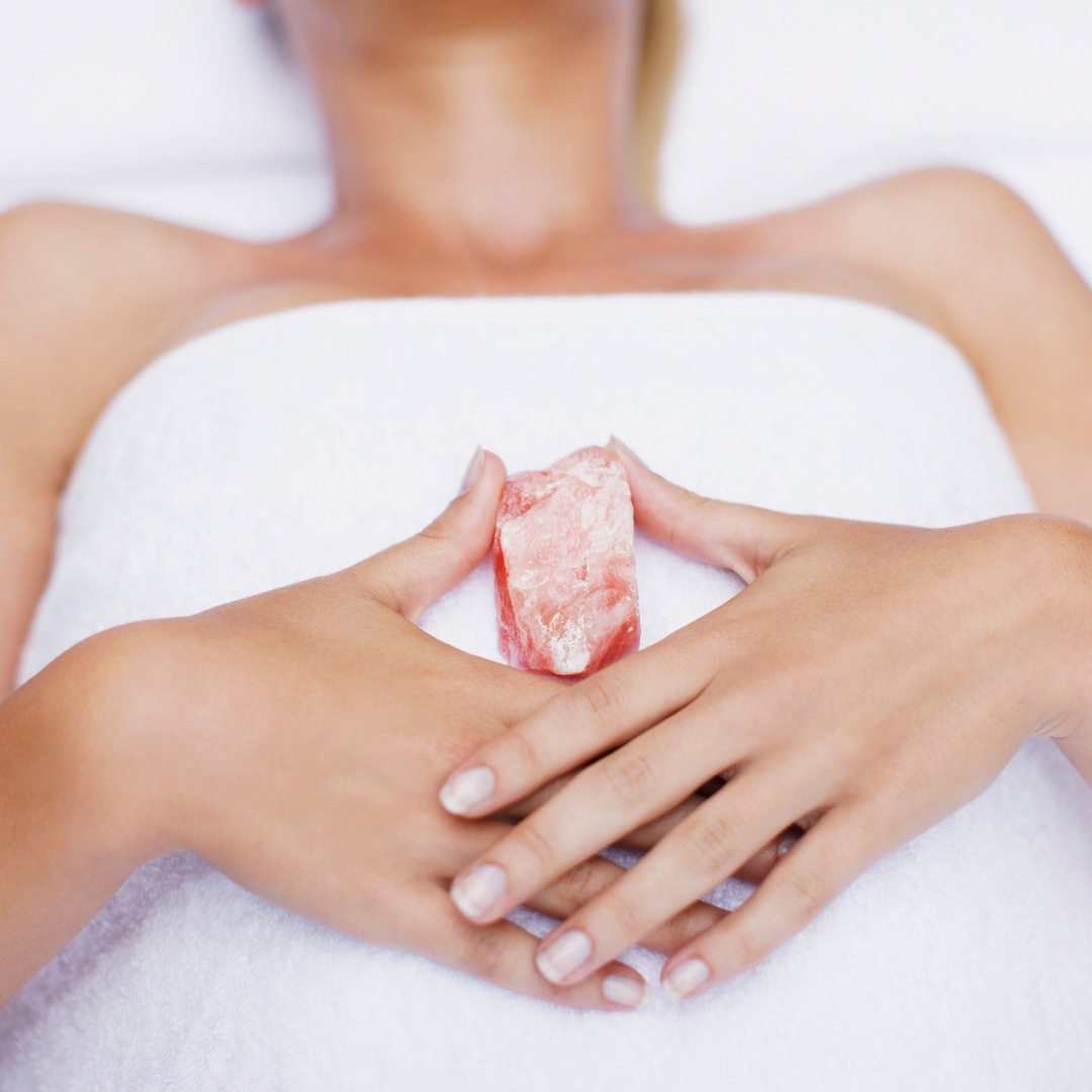 TheWatersSpa's tweet photo. Treat your skin &amp; your mind with the beautiful Gemstone Facial, only at The Waters… call to book: 519-888-7727 #kwawesome #wrawesome #gemstonefacial #thewatersspa https://t.co/OEwbeOsdCG