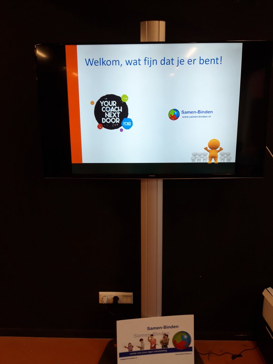 samenbinden's tweet photo. Dank jongens en meisjes,dank @YourCoachNextDoor Maastricht:de workshop Maak je dromen waar! tijdens de Talentendag van YCND was  waarde(n)vol en fijn om te mogen verzorgen! Deze keer @DiscoveryMuseum Kerkrade.
#dromenproject #workshopvoorkinderen #goforit ! https://t.co/loL5GYOiJC