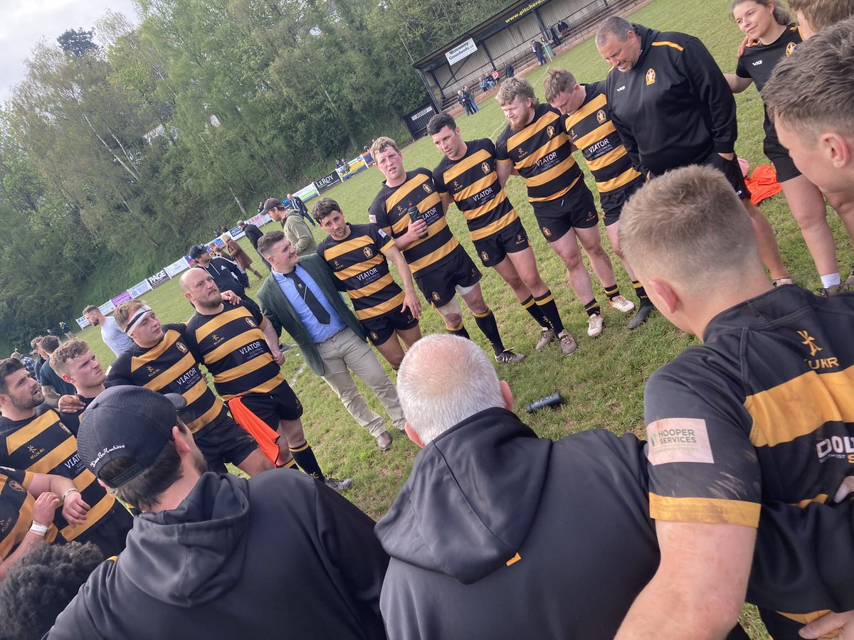 CreditonRFC's tweet image. FT at Blagdon

1st XV 30 v 24 @IvybridgeRFC 

We’re @DevonRFU Senior Shield CHAMPIONS 🏆

Enjoy the night lads 🖤💛

#kirton #blackandamber #onebigclub #devonrugby @swsportsnews @CreditonCourier