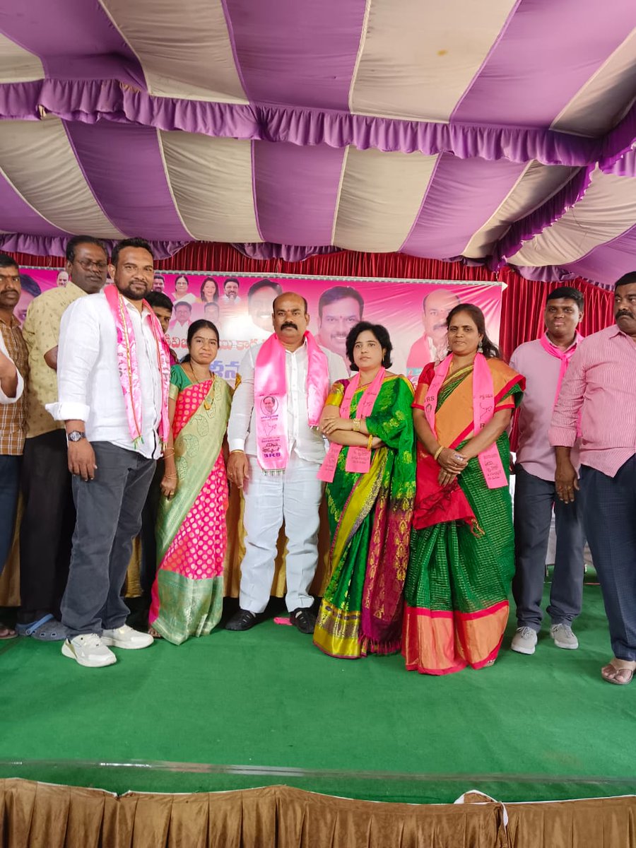 jyothitrs's tweet photo. Jai telangana https://t.co/1FUGYGLMtx