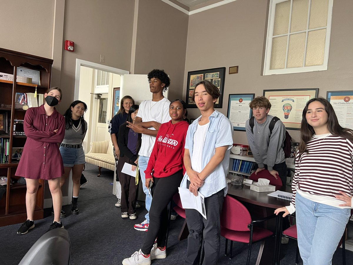 Helen Chan Hill (@hchanhill) on Twitter photo Thank you to our <a href="/PasadenaUnified/">Pasadena Unified School District</a> Student Think Tank members who came through central offices in their consideration of governance and voice. <a href="/bmcdonald6/">Brian McDonald</a> @sehbasarwar Thank you to our <a href="/PasadenaUnified/">Pasadena Unified School District</a> Student Think Tank members who came through central offices in their consideration of governance and voice. <a href="/bmcdonald6/">Brian McDonald</a> @sehbasarwar