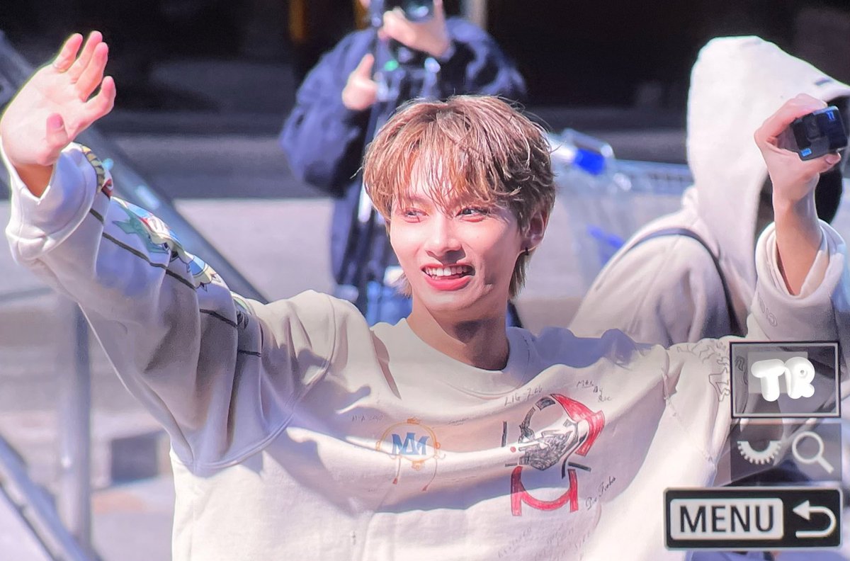 forjunhoon's tweet photo. they look so pretty https://t.co/IBgrqkEkAY