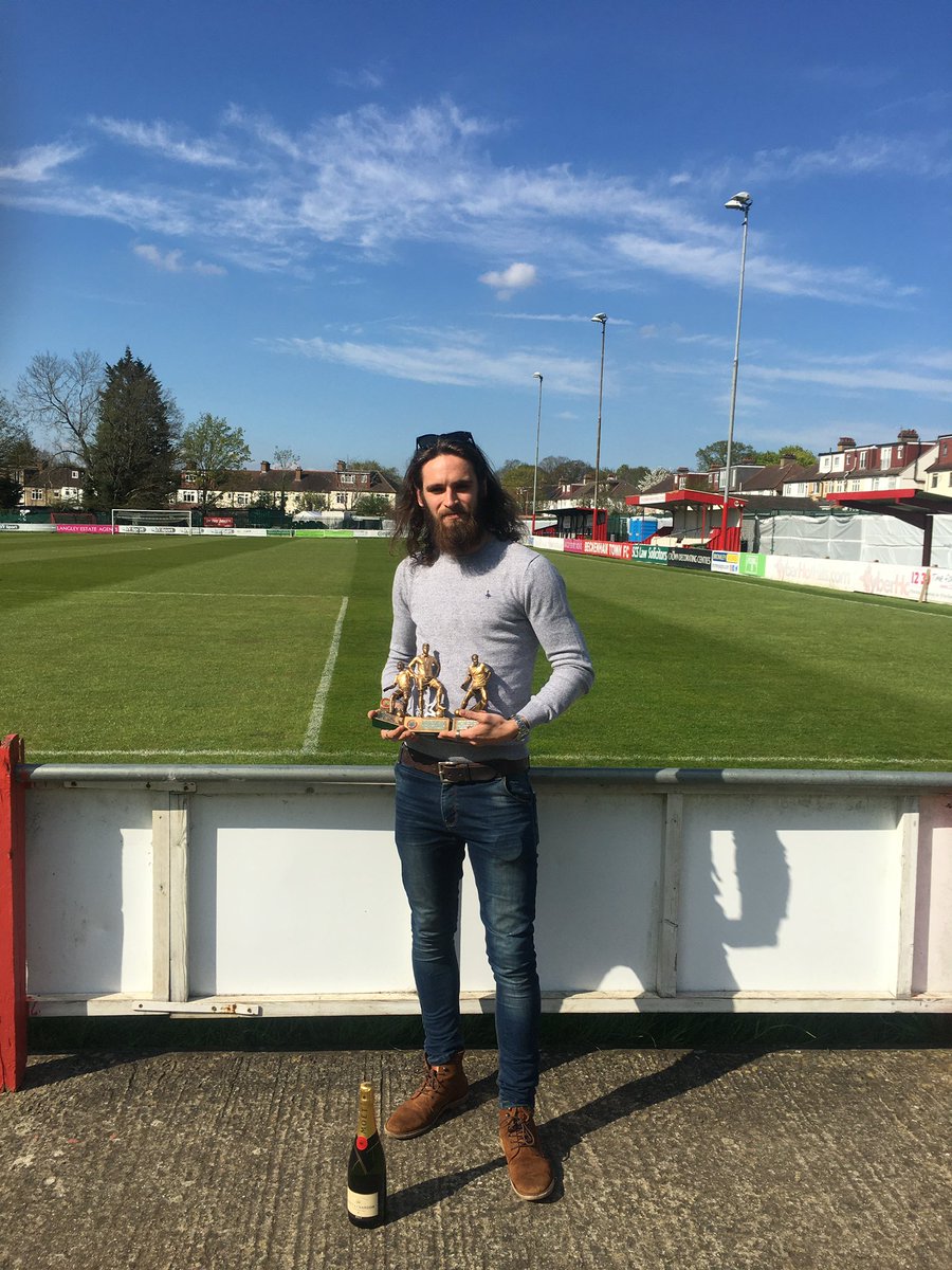 Players player ✔️
Supporters player ✔️
Managers player ✔️ 

Couldn’t have done it without the boys 👊🏻 To everyone Thank You ❤️ #UpTheBecks
