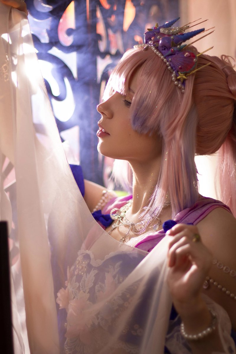 LisiAngel4's tweet photo. "Kokomi finally managed to escape on a trip. She liked a new costume in Sumeru..."

This is only part of the photos from this set! On boosty you can already see the first part of the three :3
https://t.co/BkkBtJpJMS 
#Genshin_Impact #kokomi #sumeru https://t.co/1TgStE9fQ2