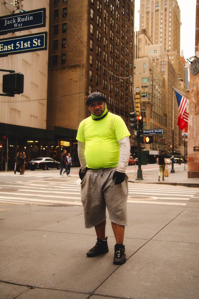 JoolsBosman's tweet photo. People of NY https://t.co/Tt7pHdsgzh