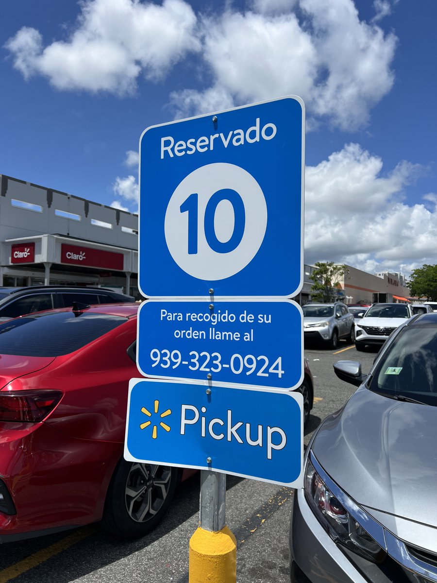 juancpedreira's tweet photo. Un éxito el servicio Walmart Pickup.  🔥 

Disponible ya en todas las tiendas de Puerto Rico. Gratis en ordenes de $35 o más.  #WalmartPR #ad https://t.co/EjnghkvJ65
