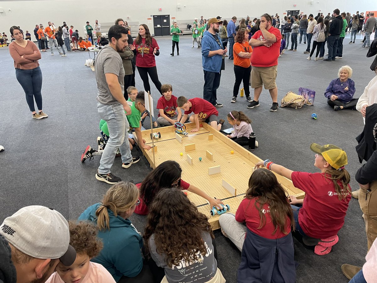 dahoffert's tweet photo. Absolutely love seeing all the @WCS_District elementary students involved in the robotics competition. The TRAC was overflowing with students, parents, community volunteers, and excitement! #gotigers https://t.co/qHOfvyp85O