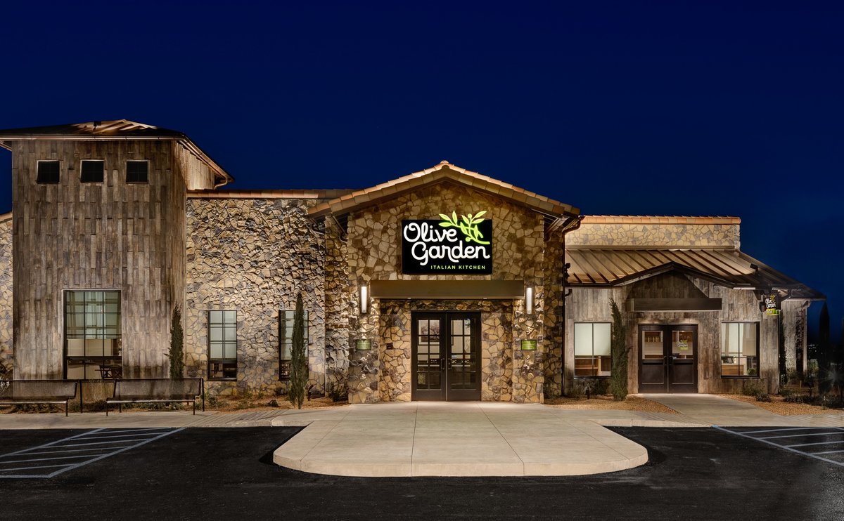 Olive Garden on Twitter "🎶 Where were you on April 29... taylorswift13 👀"