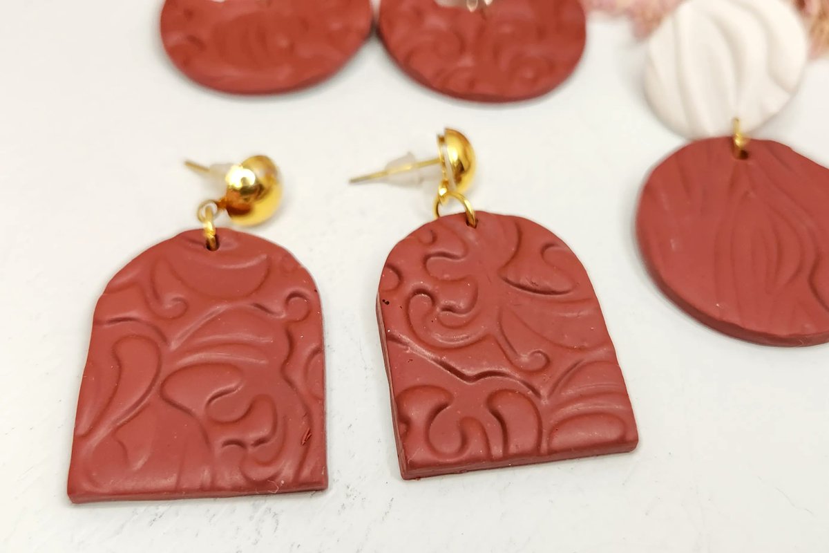 C4StudiosNC's tweet photo. What a great week!  Did you know that polymer clay was originally invented in the 1930s and was used primarily for sculpting dolls?
https://t.co/RbfKcJejHU
#cfourstudiosnc #polymerclayearrings #affordablestyle #etsy #etsyseller https://t.co/oA7eIcpH09