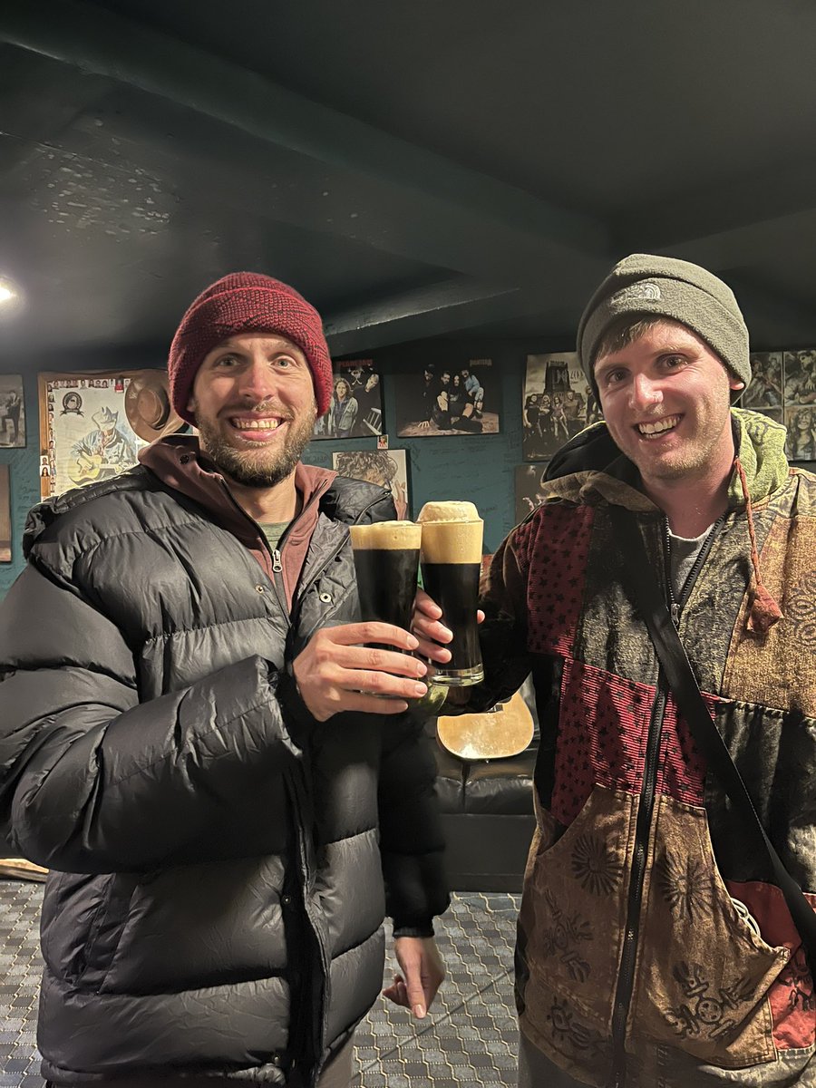 Baz_Arnold's tweet photo. ☘️ World’s highest Irish bar ☘️☘️ Would be rude not to 🍻 Onwards to Base Camp🇳🇵 https://t.co/IpBIJuvRt2